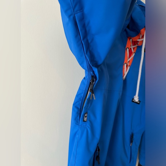 Airblaster Snowboard / Ski Jacket - Picture 7 of 8